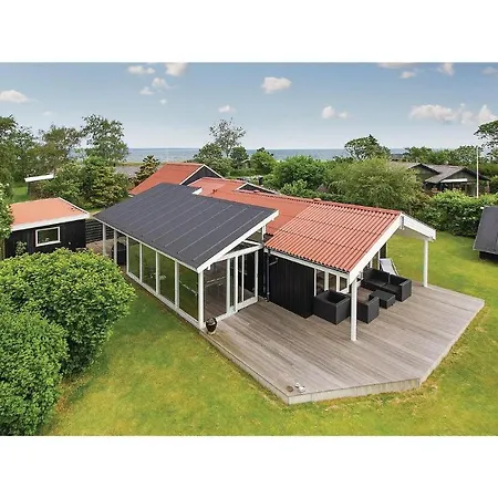 Three-bedroom Holiday In Juelsminde * Juelsminde (Hedensted)