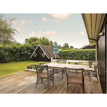 Three-bedroom Holiday In Juelsminde Holiday home Juelsminde (Hedensted)